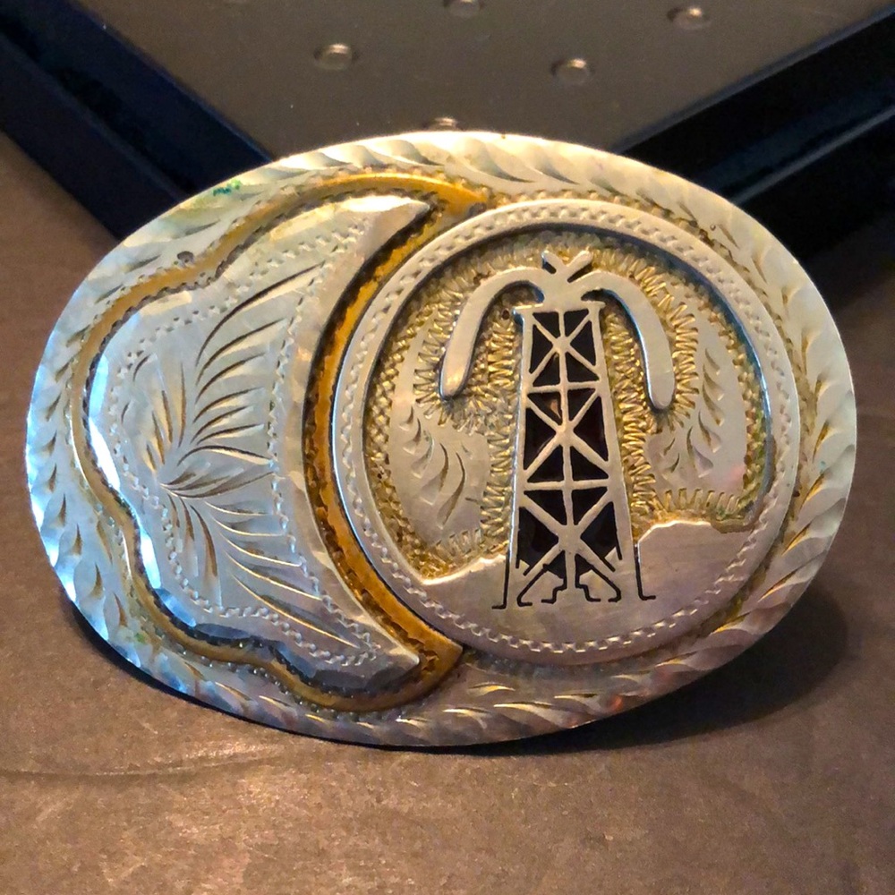 VTG Wil Aren Vintage Oil Field Pump Belt Buckle
